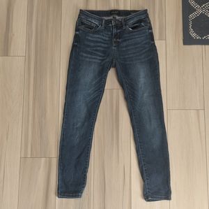 Judy Blue Skinny Fit Jeans